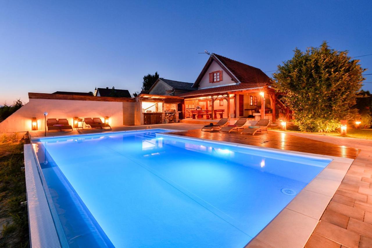 Holiday Home Dika Sveti Martin Na Muri Bagian luar foto