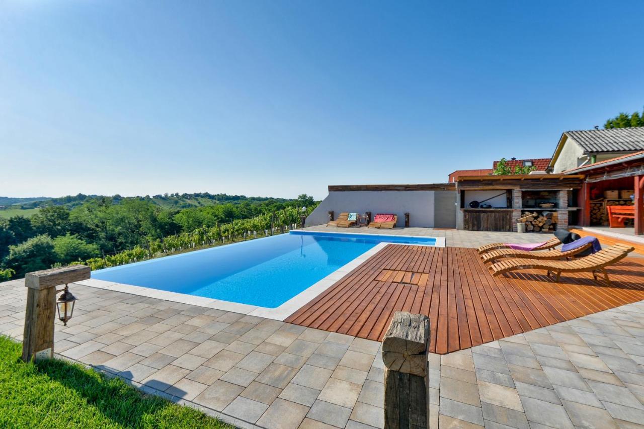Holiday Home Dika Sveti Martin Na Muri Bagian luar foto