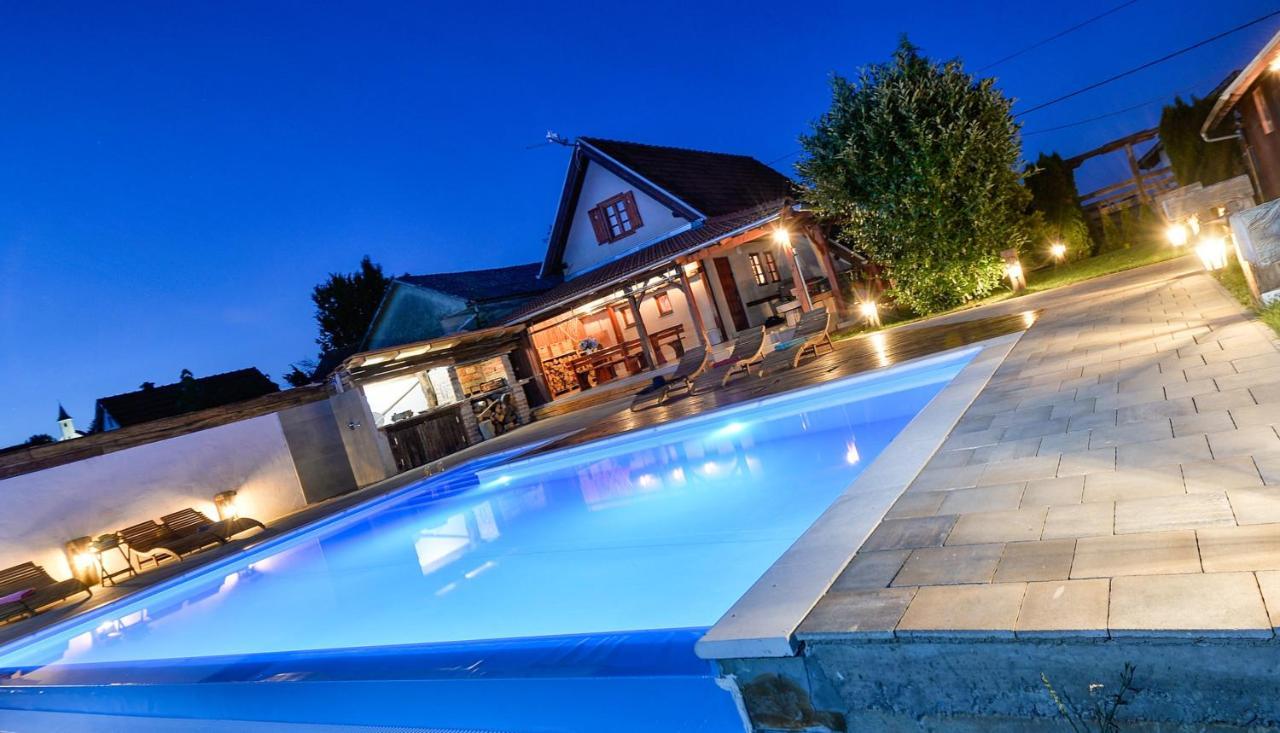Holiday Home Dika Sveti Martin Na Muri Bagian luar foto
