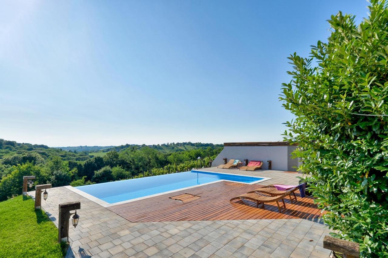Holiday Home Dika Sveti Martin Na Muri Bagian luar foto
