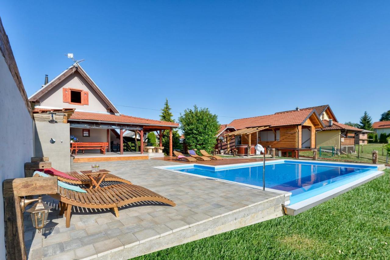 Holiday Home Dika Sveti Martin Na Muri Bagian luar foto